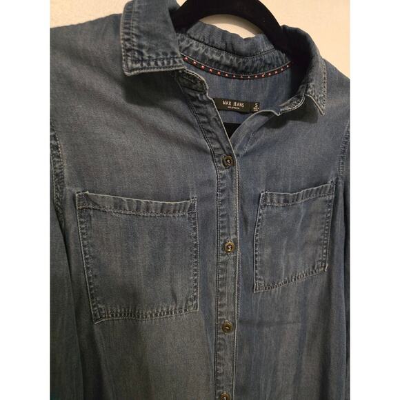 Max Jeans Brand Long Sleeve Light Denim Shirt or Dress Size Small - Picture 3 of 5